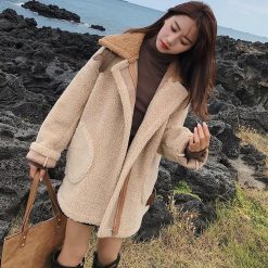 ItGirl Shop Curly Faux Fur Warm Loose Beige Coat Jacket