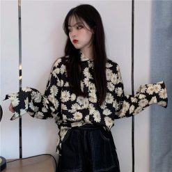 ItGirl Shop Daisy Flowers Print Chiffon Long Sleeve Blouse Artsy Outfit